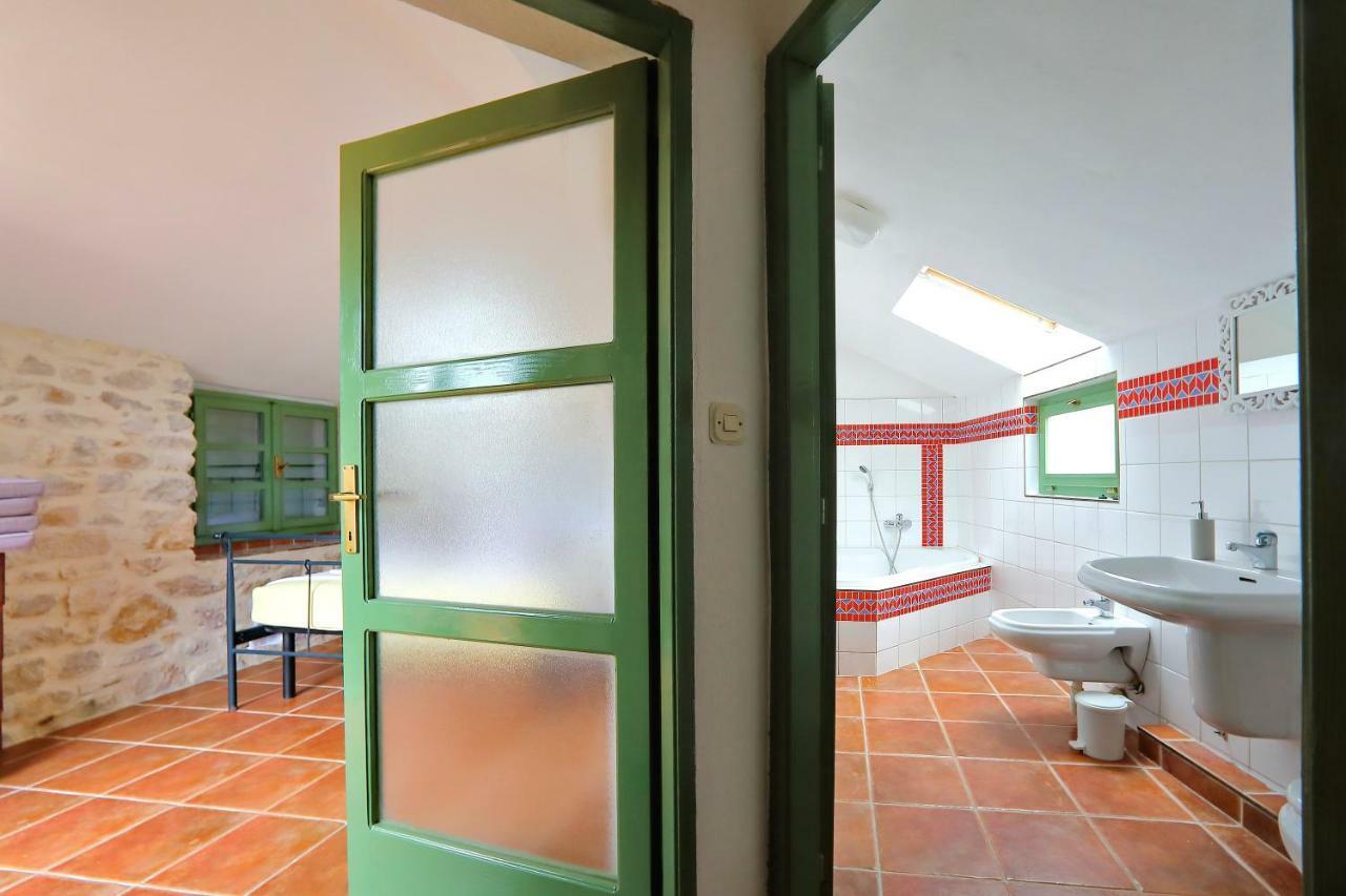 Villa Kamena Bibinje Eksteriør billede